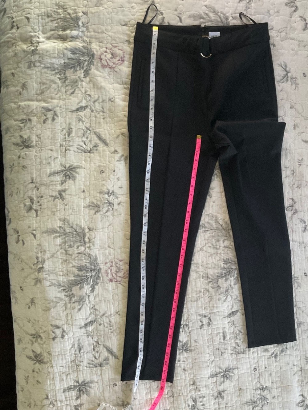 SHEIKE Black Trousers Dress Pants w/ Front Seams Gold Belt Accent - Picture 7 of 12